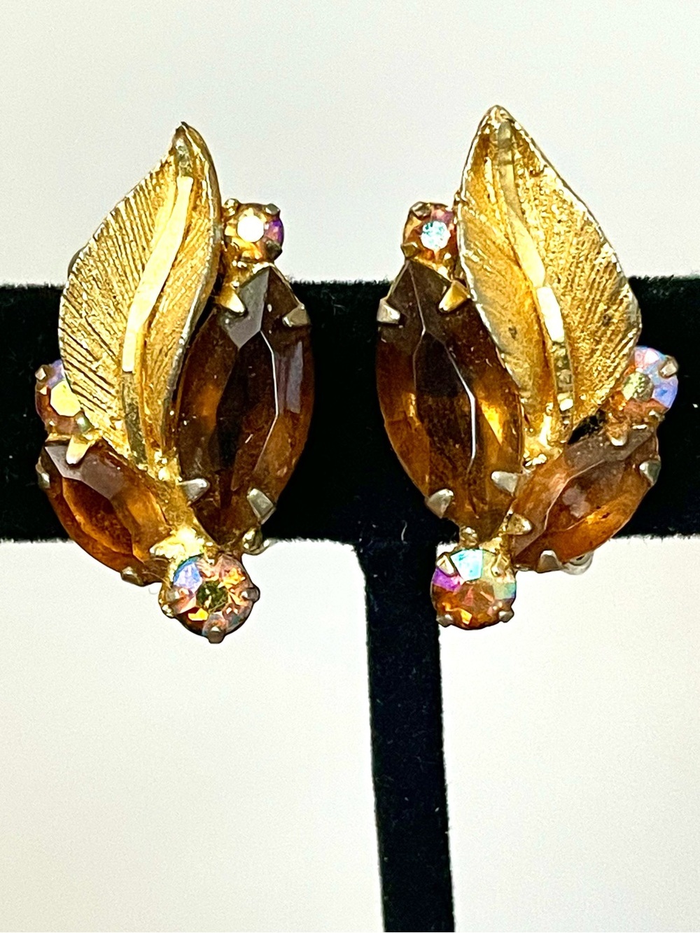 Weiss Vintage Amber Rhinestone Leaf Clip Earrings Gold Tone Aurora Borealis AB
